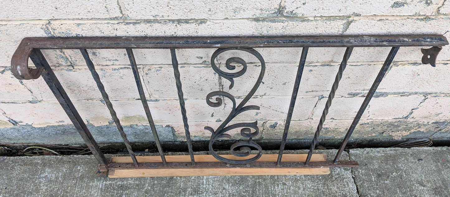 46"W Antique Vintage Old Salvaged Reclaimed Steel Wrought Iron Metal Handrail Porch Balcony Interior Exterior Garden Railing (Copy)