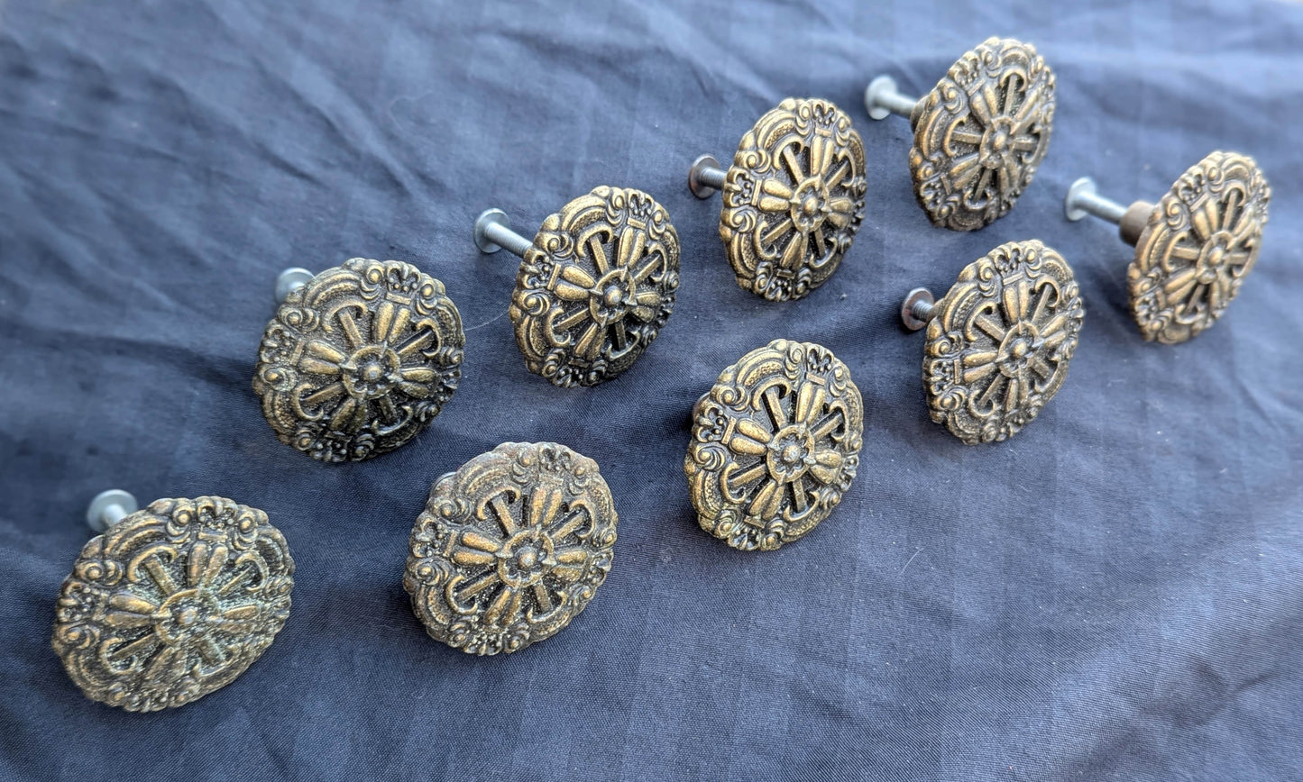 4 Pairs available Round Vintage Old Salvaged Reclaimed "HYER" Hollywood Regency Cast Metal Antique Brass Finish Cabinet Door Drawer Furniture Knob Doorknob Pull Handle