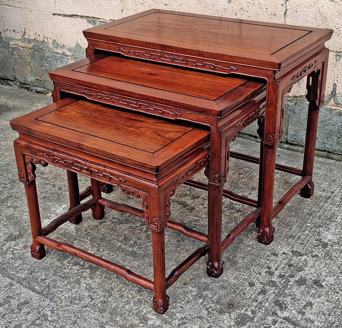 Set of Vintage Antique Chinese Oriental Solid Rosewood Wood Wooden Carved Serpentine Square Nesting Nested Stacked Stand Side Accent Tables