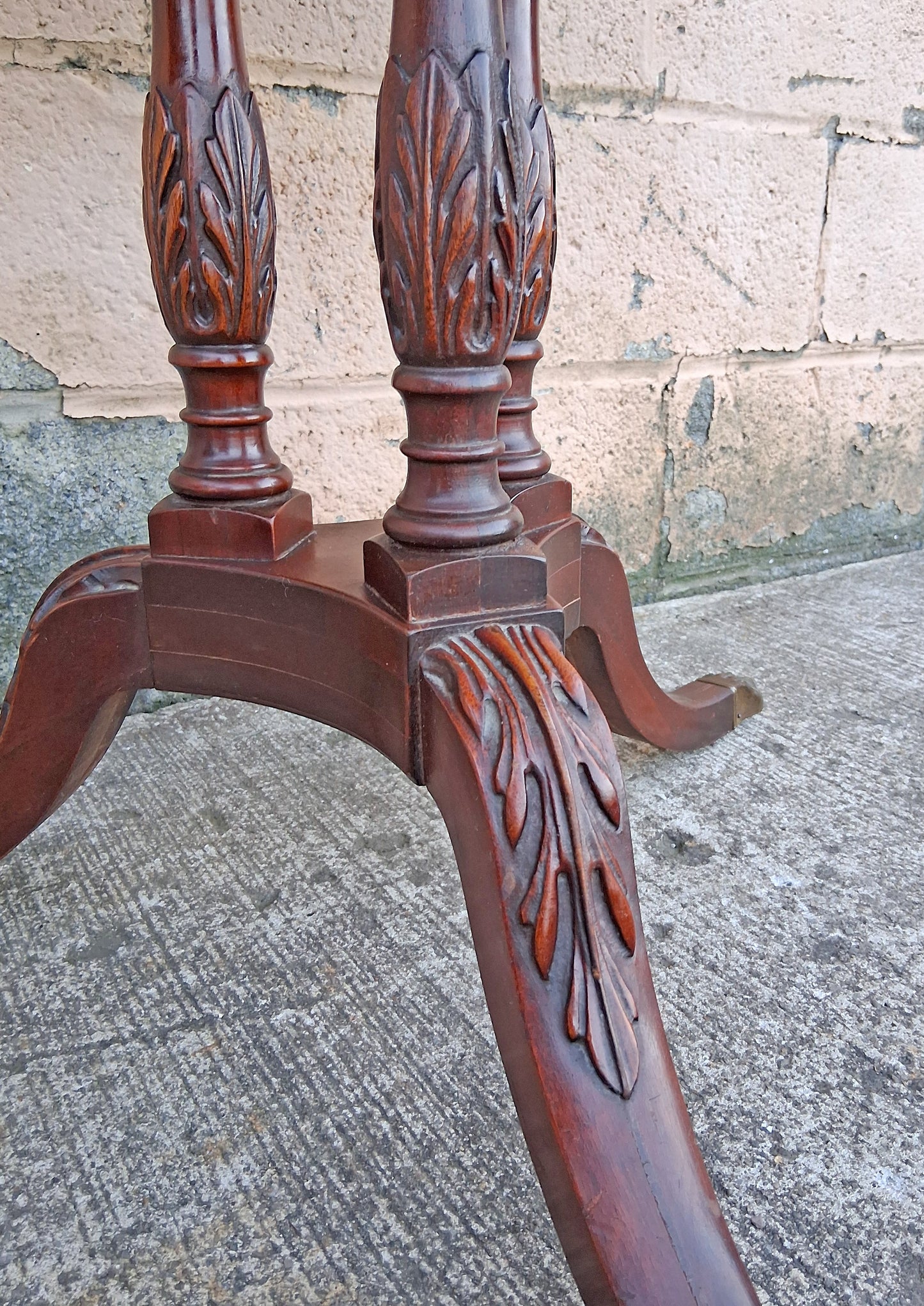 28" Round Antique Vintage Imperial Old SOLID Mahogany Wood Wooden Leather Top  Side End Accent Foyer Pedestal Table Lamp Stand