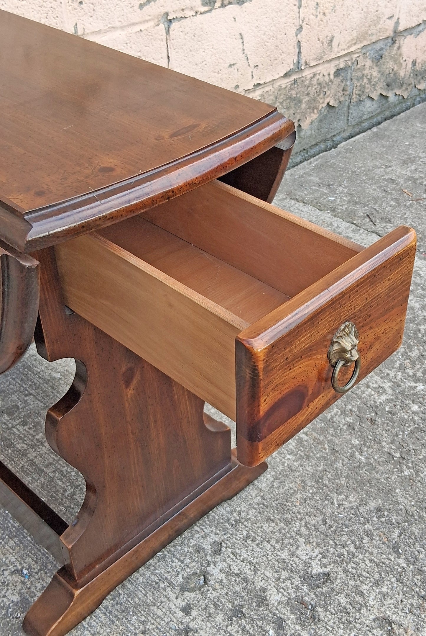 Vintage Antique Old SOLID Knotty Pine Wood Wooden Drop Down Leaf Pembroke Butterfly End Accent Side Lamp Table Shelf Nightstand