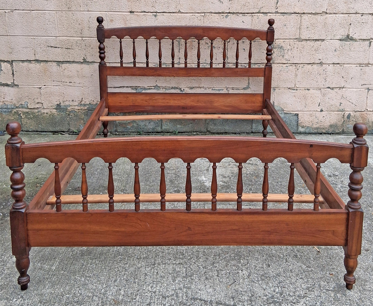 Antique Vintage Reclaimed Salvaged Harden Colonial Style SOLID Cherry Wooden Wood Full Size Bed Head Foot Board Frame Bedframe Set
