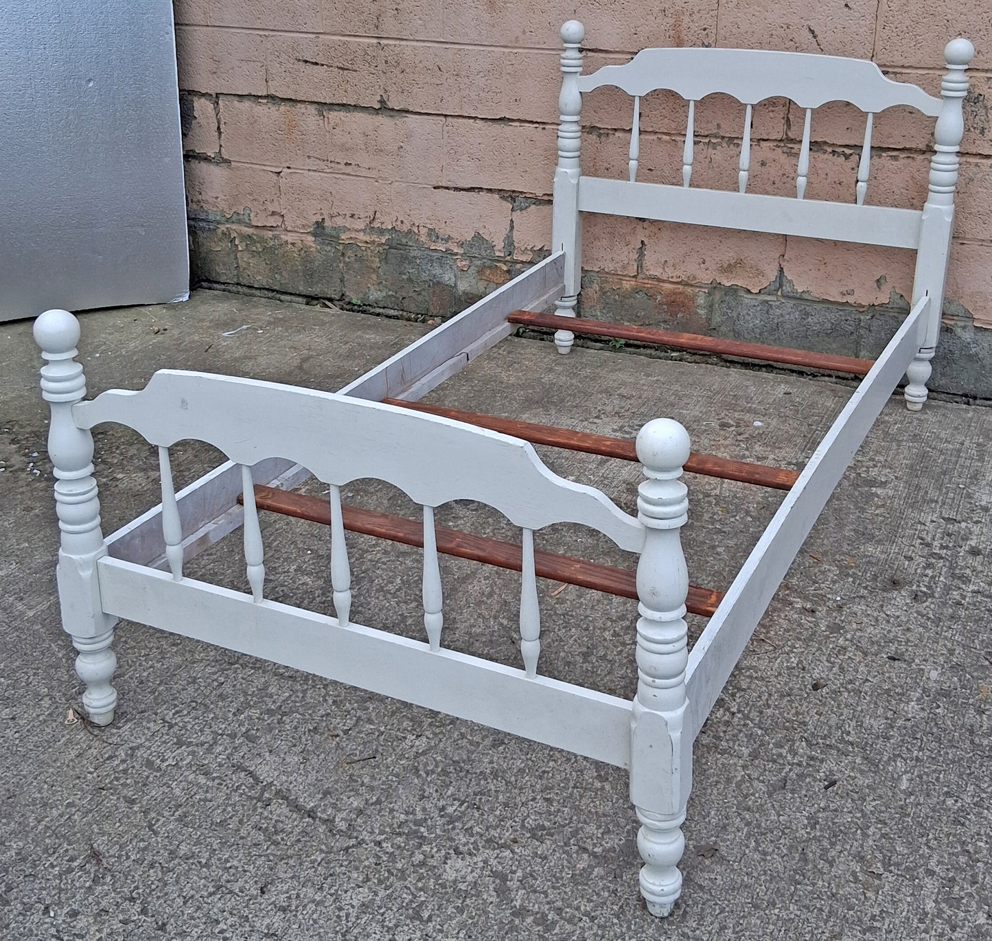 Antique Vintage Old Reclaimed Salvaged J.B. Van Sciver Colonial SOLI Wooden Wood White Twin Size Bed Head Foot Board Frame Bedframe Set
