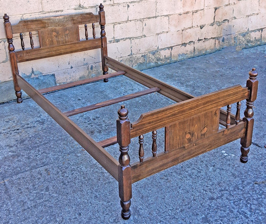 Vintage Antique Old Reclaimed Salvaged Colonial Traditional Style Wood Wooden Twin Size Bed Frame Head Foot Board Set