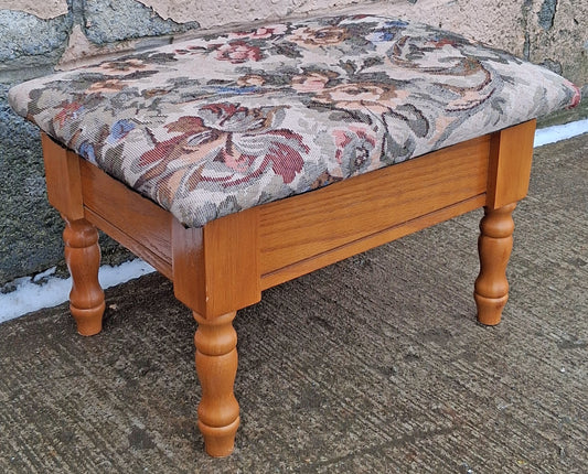 Vintage Antique Old Victorian SOLID Wood Wooden Kneeling Bench Foot Stool Ottoman Stand Floral Fabric Hidden Compartment Storage Box