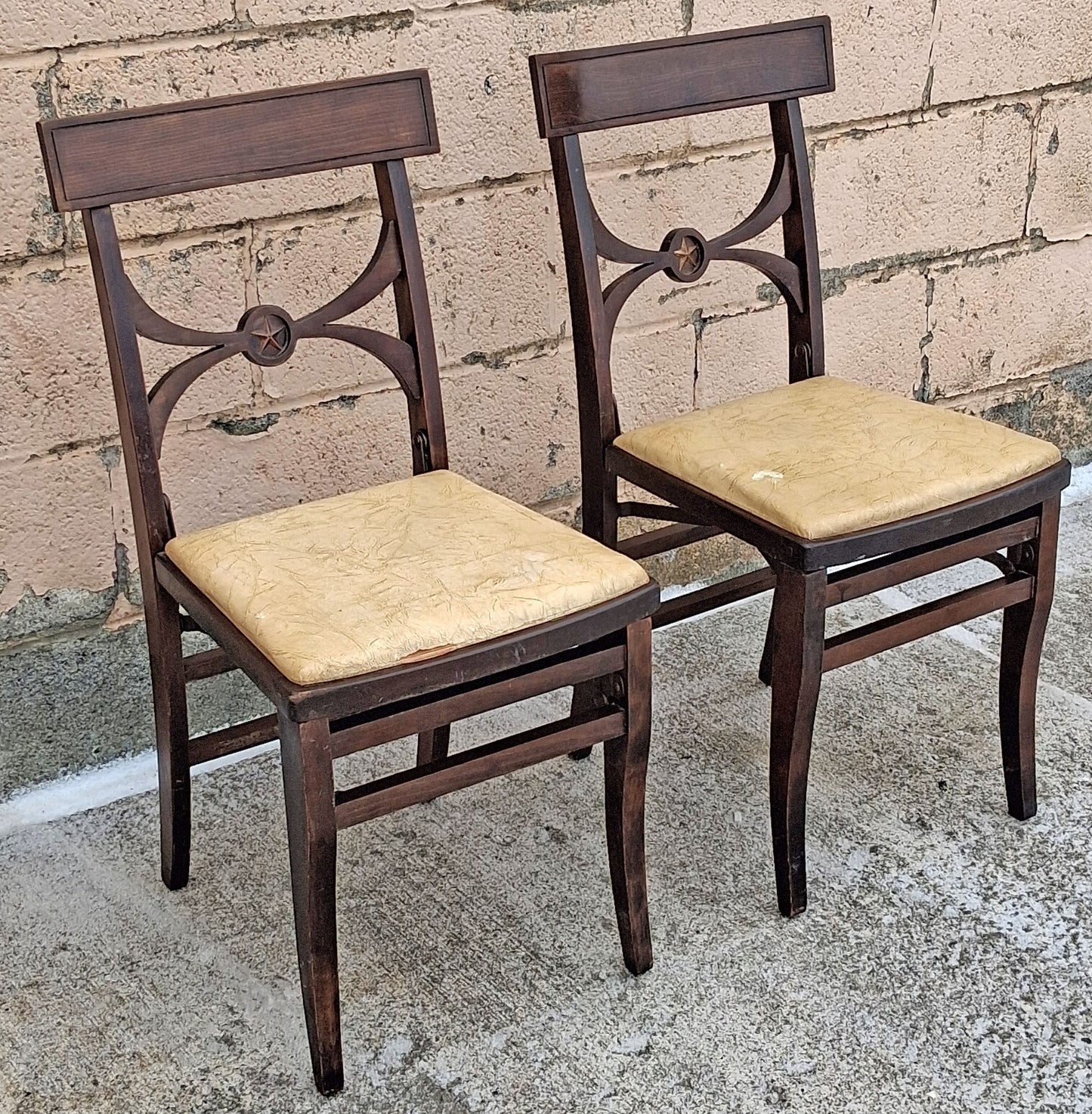 Pair of Antique Vintage Louis Rastetter & Sons Co. "Solid Kumfort" Wooden Folding Foldable Portable Theater Accent Dining Chairs Vinyl Seats