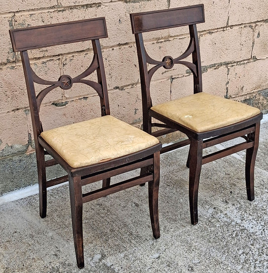 Pair of Antique Vintage Louis Rastetter & Sons Co. "Solid Kumfort" Wooden Folding Foldable Portable Theater Accent Dining Chairs Vinyl Seats