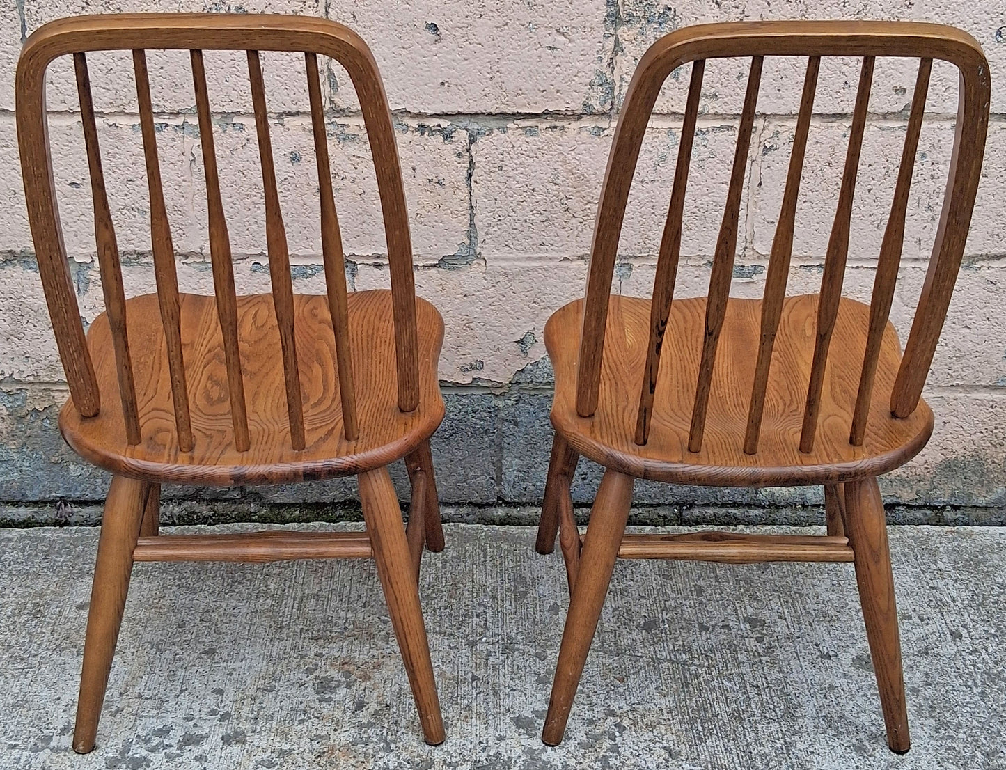 Pair of Vintage Antique Old Colonial Windsor SOLID Wooden Spindle Back Side Lounge Accent Chairs Saddle Seats