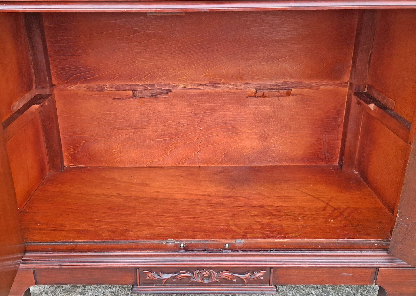 Antique Vintage Mahogany Wood China Cabinet Chippendale Federal Hutch Bookcase Library Display Cupboard Broken Arch Pediment Glass Cabinet