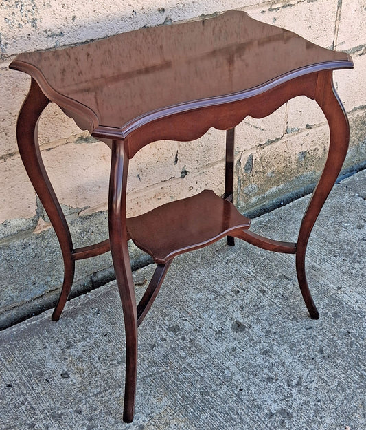 Vintage Antique Country French Provincial Queen Anne Cherry Wood Wooden Scalloped Serpentine End Accent Side Shelf Parlor Table Nightstand