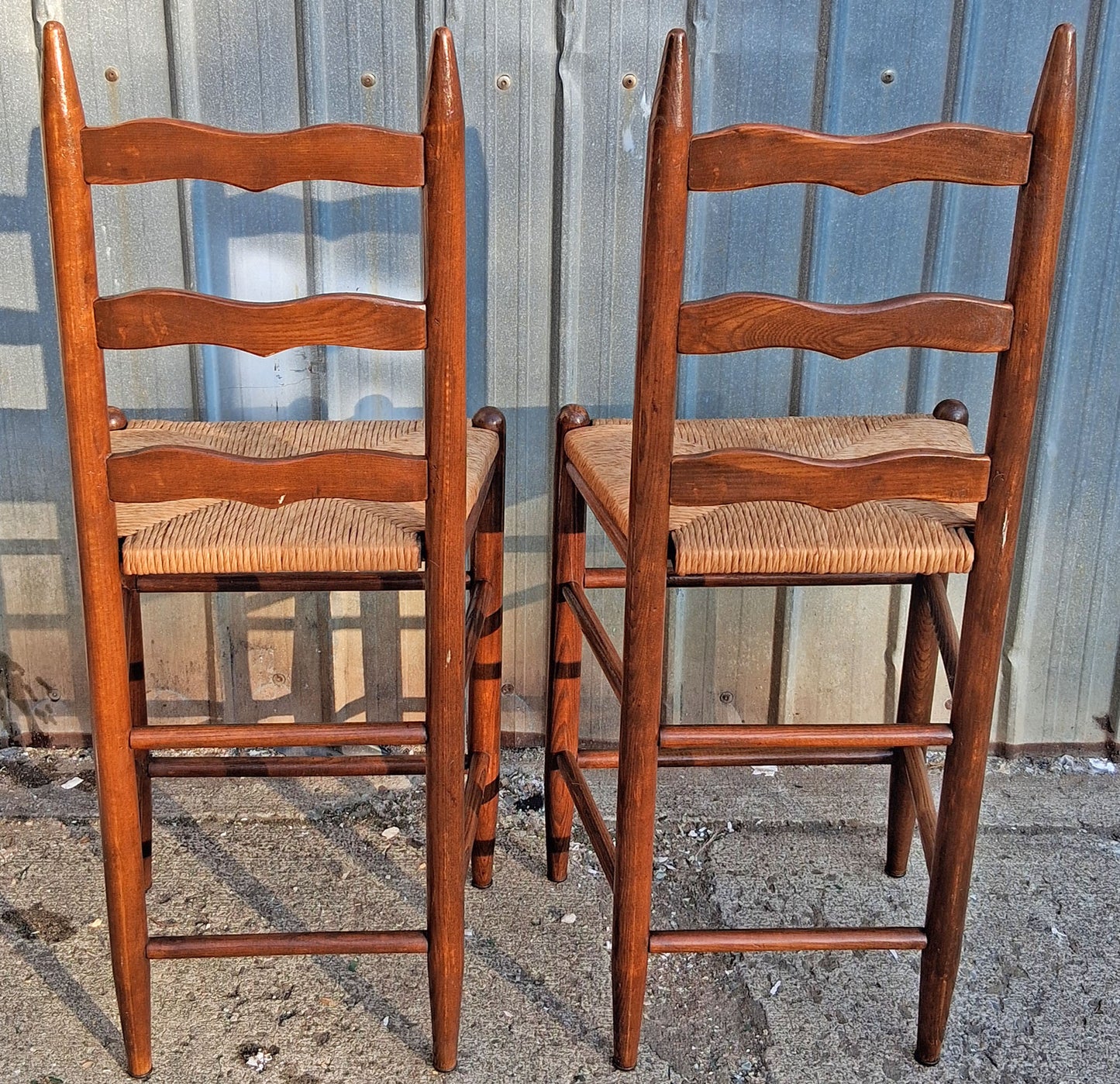 Pair Vintage Antique French Country Rustic Solid Oak Ladder Back Bar Stools Woven Rush Seats Counter Chairs High Top Kitchen Island Seating
