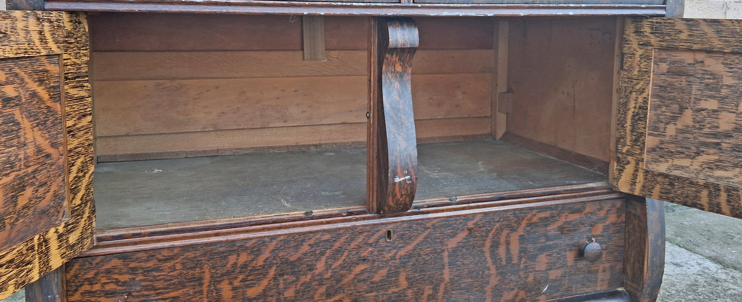 Antique Vintage Reclaimed Salvaged Colonial Edwardian Quartersawn Tiger Oak Wood Wooden Sideboard Buffet Server Beveled Mirror Hutch Cabinet