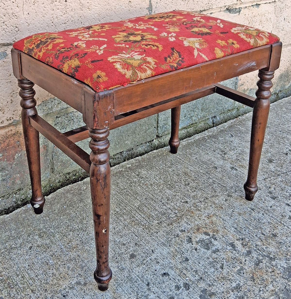Antique Vintage Old Victorian Thomasville Solid Wood Wooden Needlepoint Red Floral Fabric Tapestry Vanity Accent Side Piano Bench Stool
