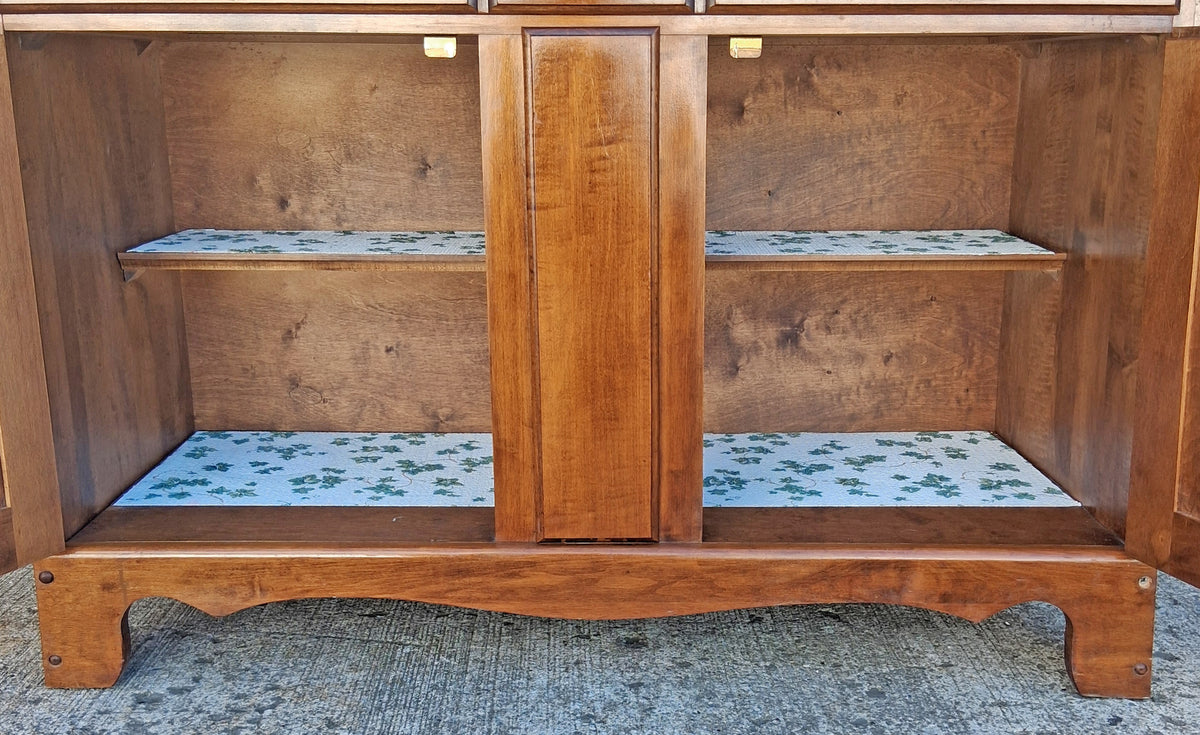 Vintage Antique Colonial Hale Company Solid Wood Scalloped Sliding Glass Door 2 Piece China Cabinet Hutch Buffet Server Dining Furniture