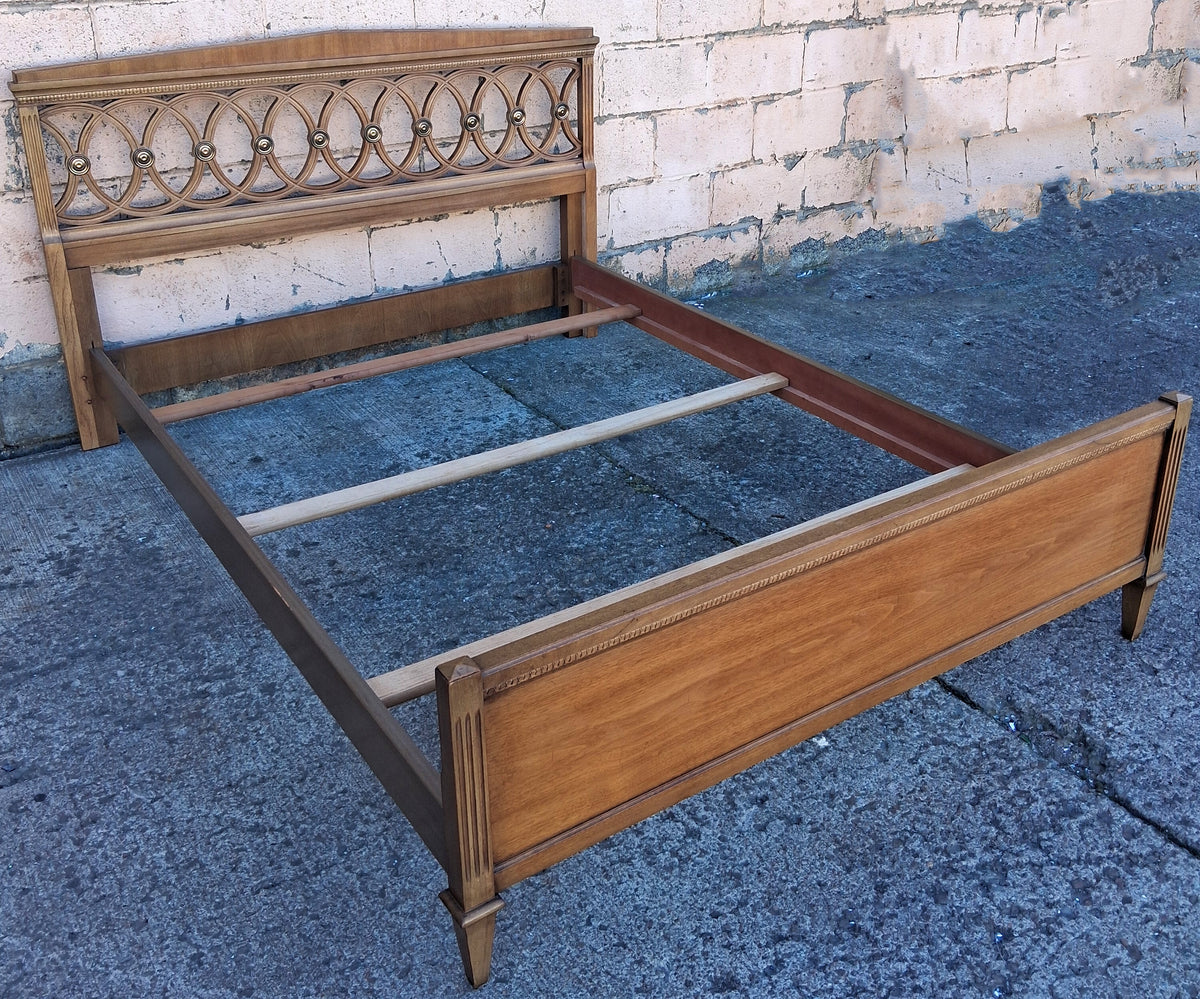 Vintage Antique Old Drexel Anniversary Mid Century Modern Solid Wood Wooden Full Size Head Foot Board Bedroom Complete Bed Frame Set