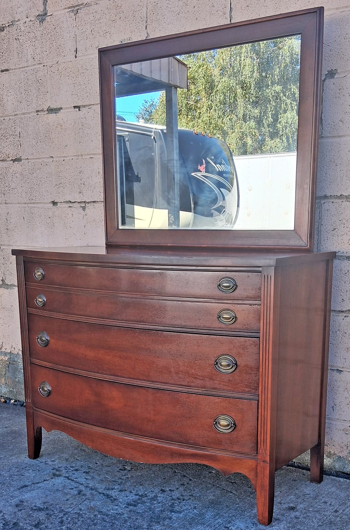 Antique Vintage Old Colonial Federal Dixie Solid Mahogany Wooden Bowed Curved Bow Front Dresser Credenza Cabinet Chest Mirror Bedroom Vanity