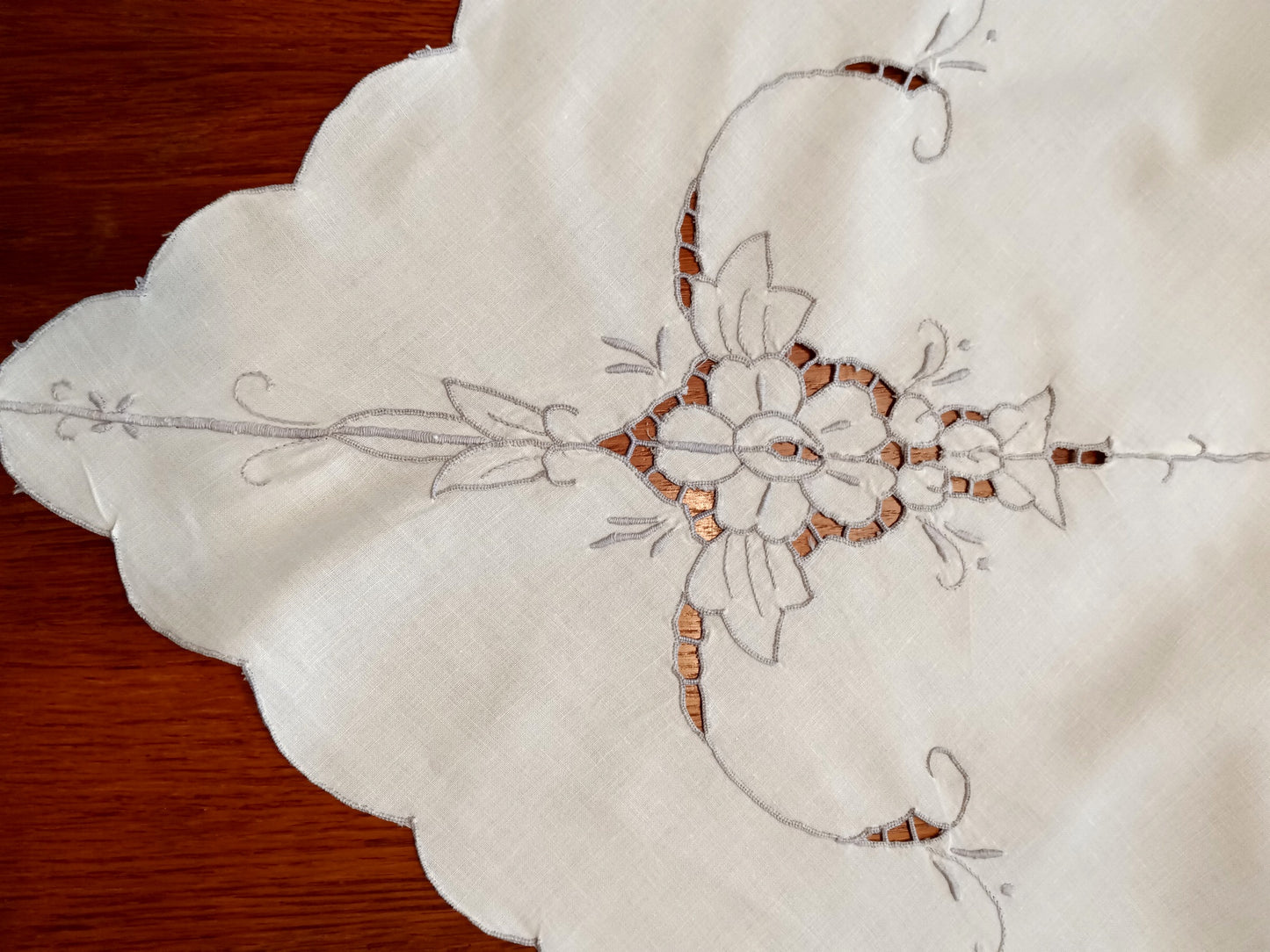 Vintage Ivory Cotton Linen Small Tablecloth Embroidered Floral Cut Work Design Machine Stitching Ecru Color Thread Large Doily 41” W x 41” L