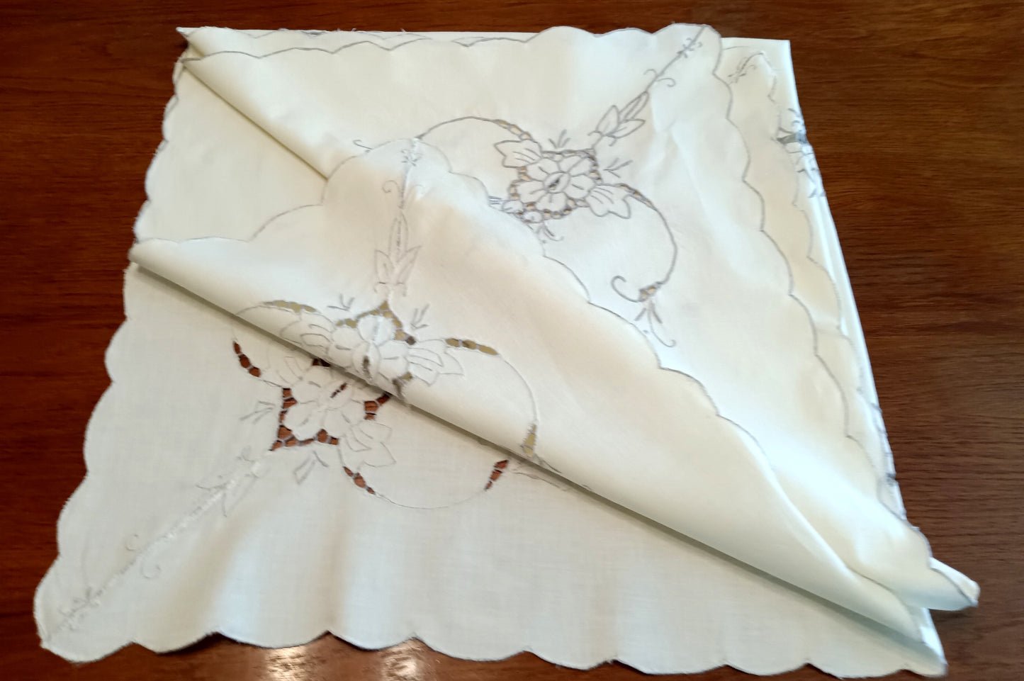 Vintage Ivory Cotton Linen Small Tablecloth Embroidered Floral Cut Work Design Machine Stitching Ecru Color Thread Large Doily 41” W x 41” L