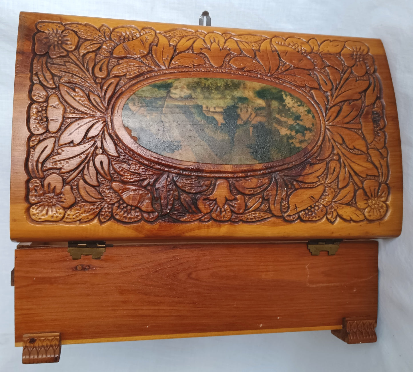 Vintage Carved Floral Cedar Wood Box Jewelry Keepsake Trinket Stash Box Medallion Decoupage Cottage Country Scene Mirror Footed Hinged