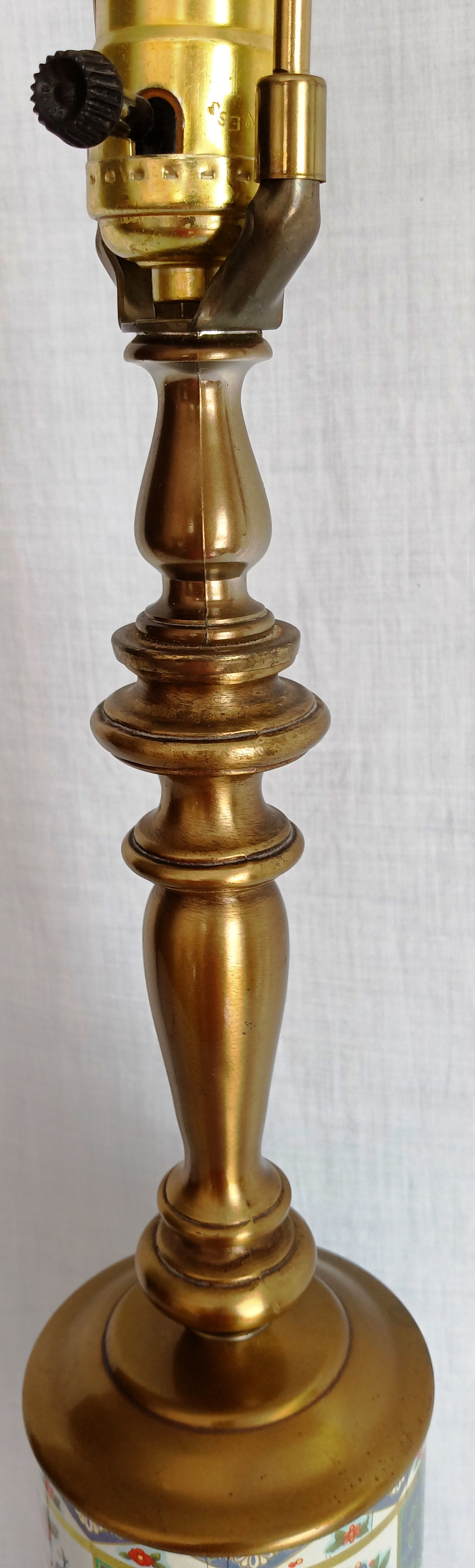 Vintage Chinoiserie Style Column Table Lamp Birds Flowers Daher Tin Solid Brass 3 Way Harp Finial 30” Tall