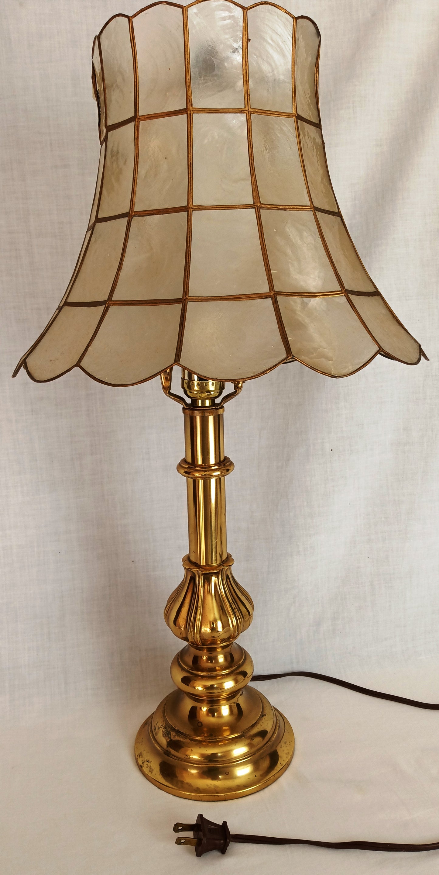 Vintage Solid Brass Stiffel Table Desk Lamp Tulip Design Model 5553 Hollywood Regency 3 Way Switch Harp and Finial - Made in USA