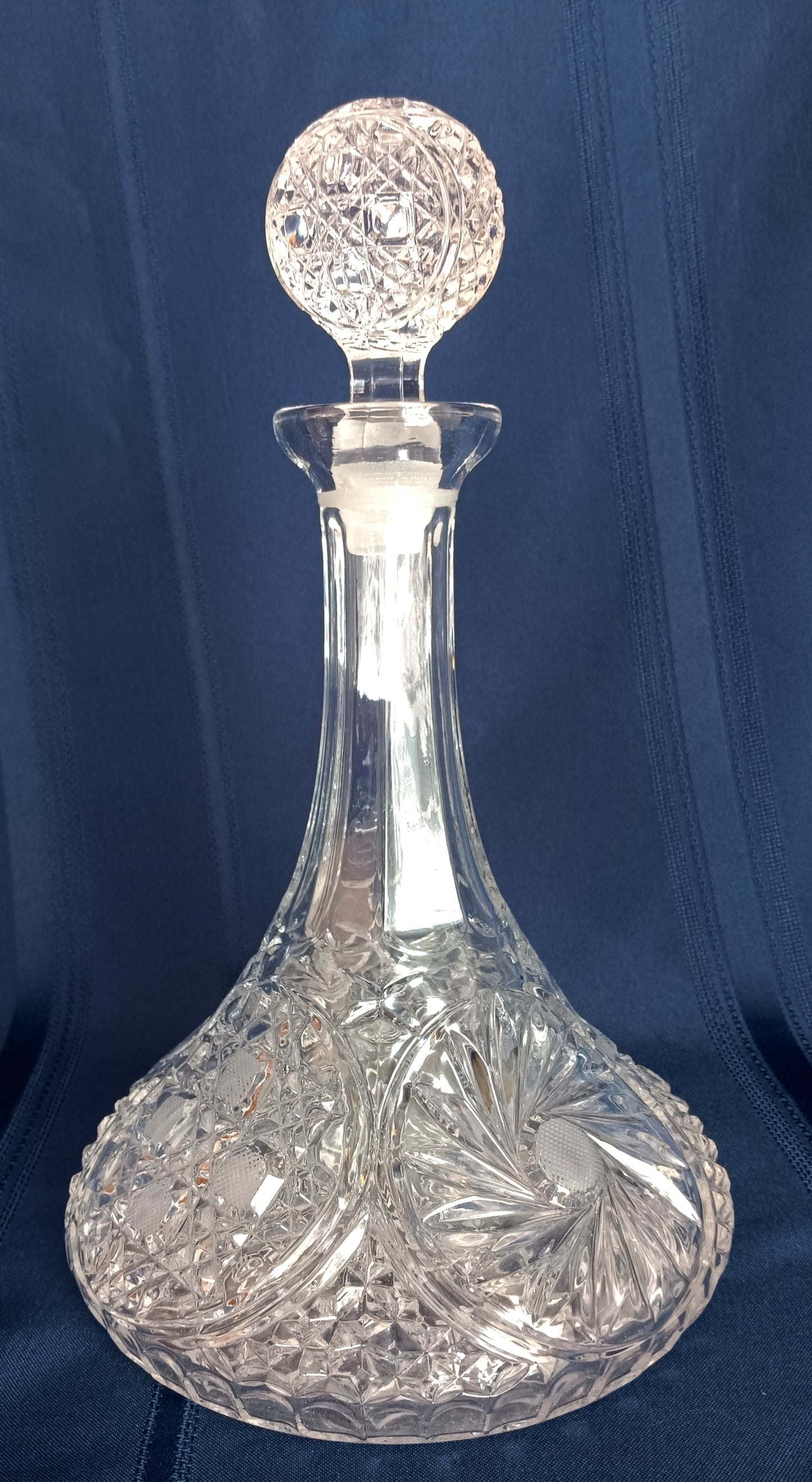 Vintage Crystal Glass Ships Captain Decanter w/Solid Stopper Paneled Neck Whiskey Scotch Wine Bottle Geometric Design Nautical Barware