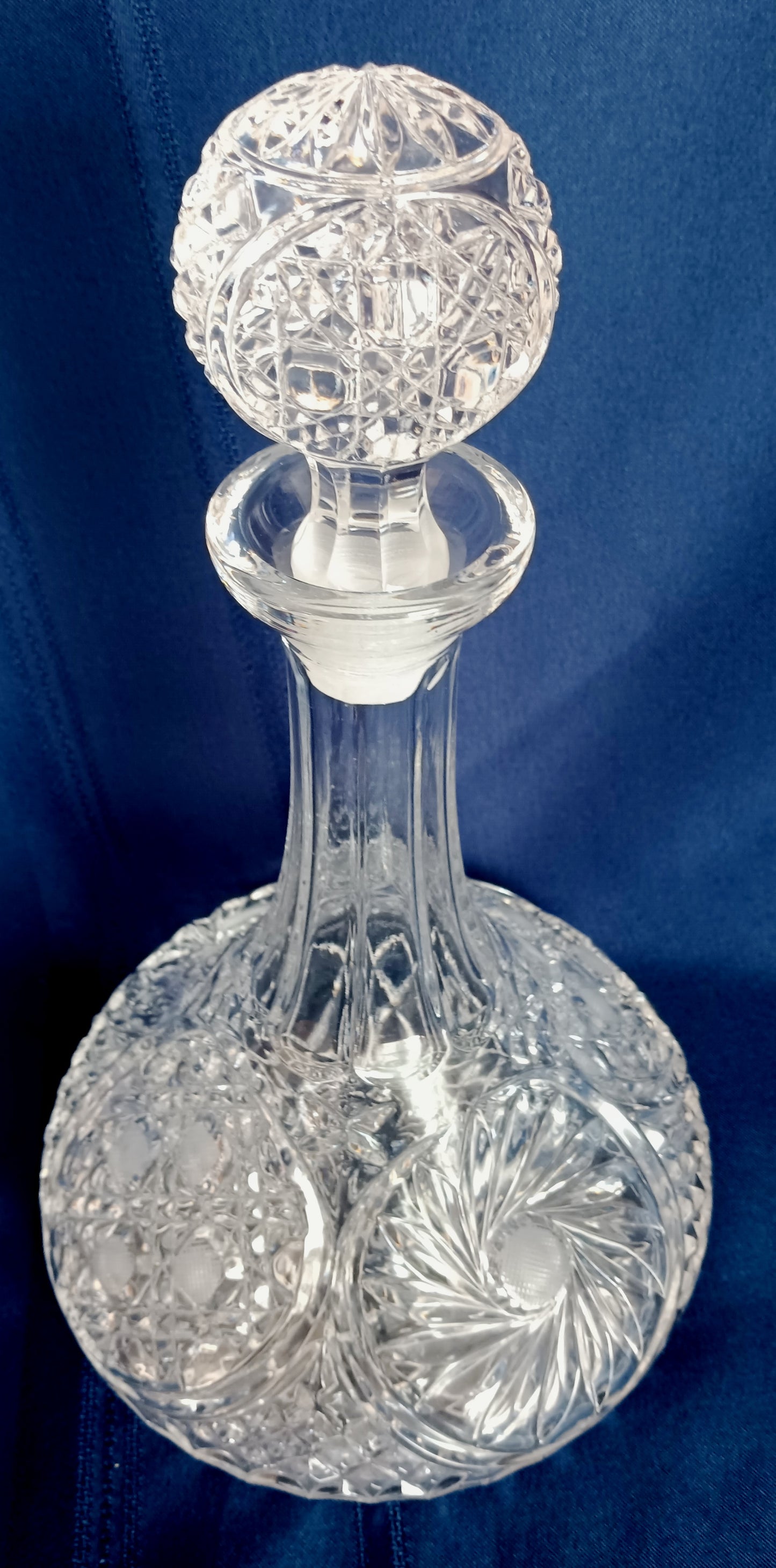Vintage Crystal Glass Ships Captain Decanter w/Solid Stopper Paneled Neck Whiskey Scotch Wine Bottle Geometric Design Nautical Barware