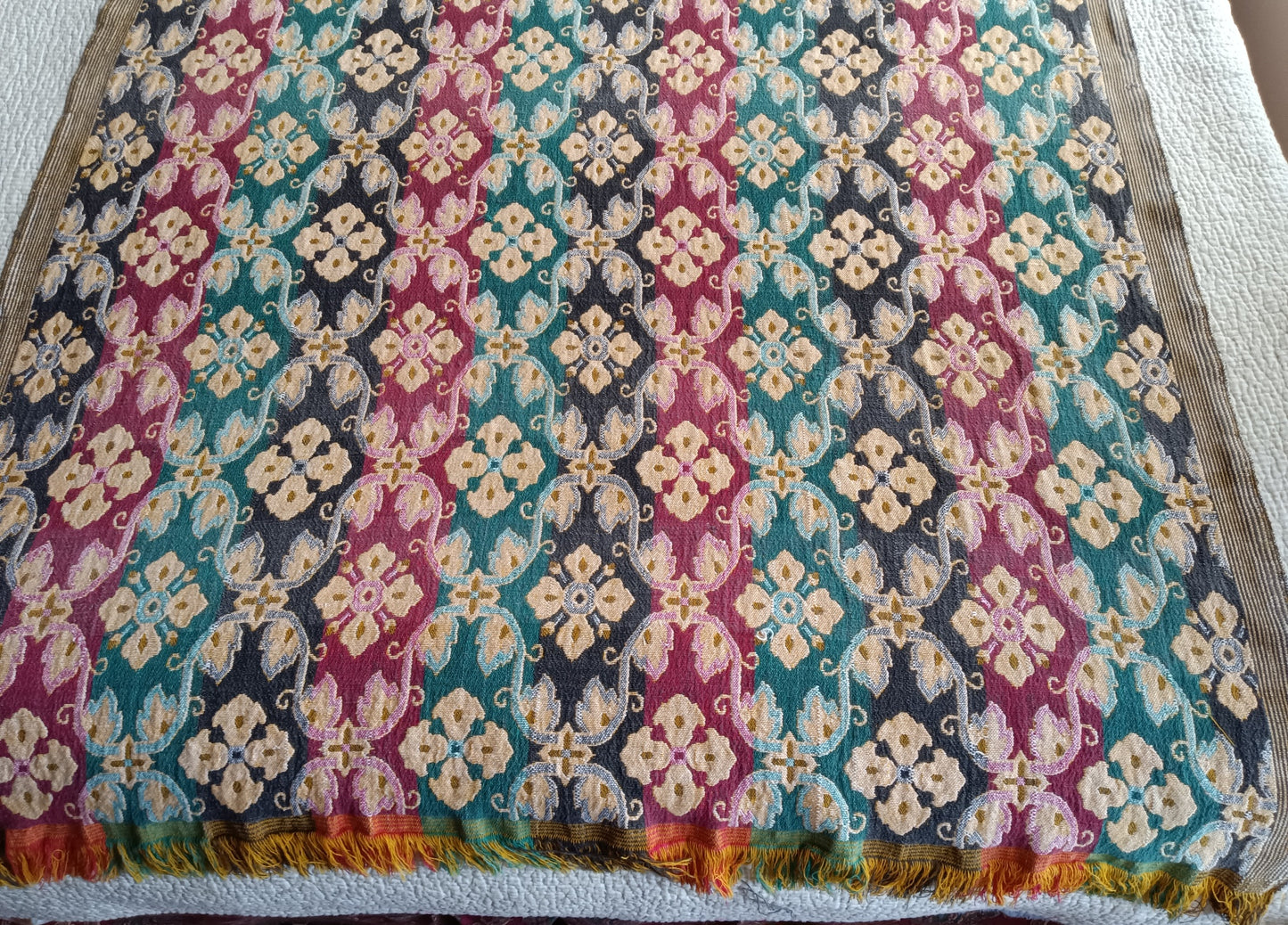 Vintage Cotton Reversible Throw Lightweight Blanket Bed Sofa Couch Chair Intricate Baroque Design Boho Wall Hanging Tapestry 44” x 81”