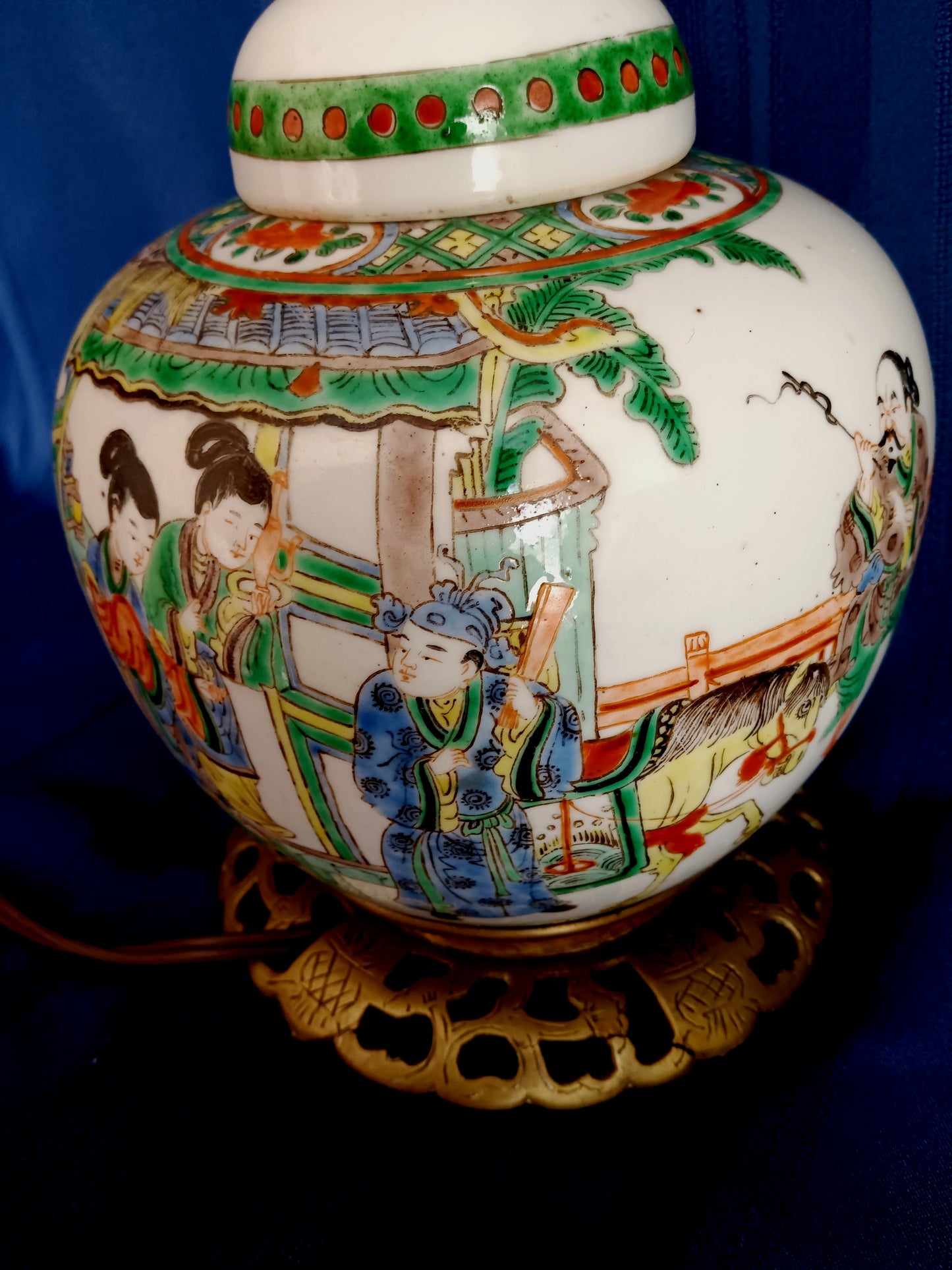 Vintage Chinese Porcelain Ginger Jar Table Lamp Famille Verte Style Copper Brass Cut Out Base 3 Way Harp Finial