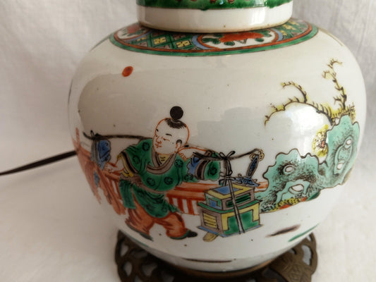 Vintage Chinese Porcelain Ginger Jar Table Lamp Famille Verte Style Copper Brass Cut Out Base 3 Way Harp Finial