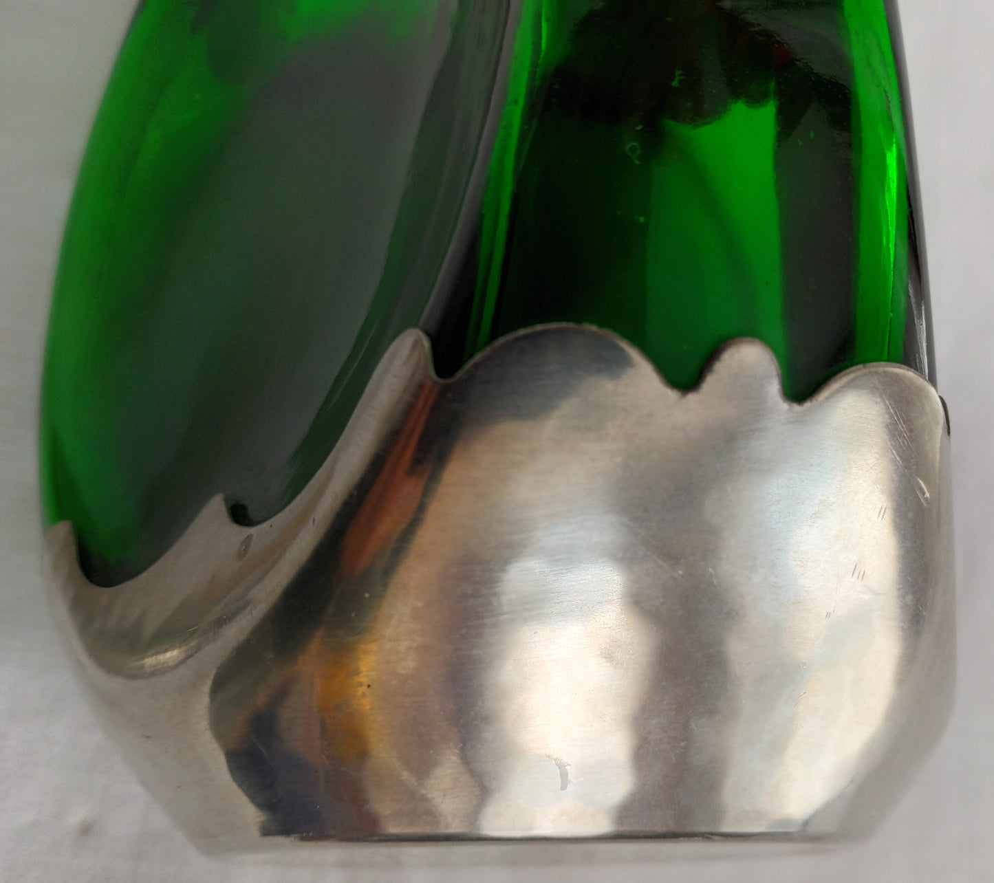 Vintage Royal Holland Daalderop Pinched 3-Sided Hammered Pewter over Emerald Green Glass Decanter Bottle w/Stopper- Barware- NOS