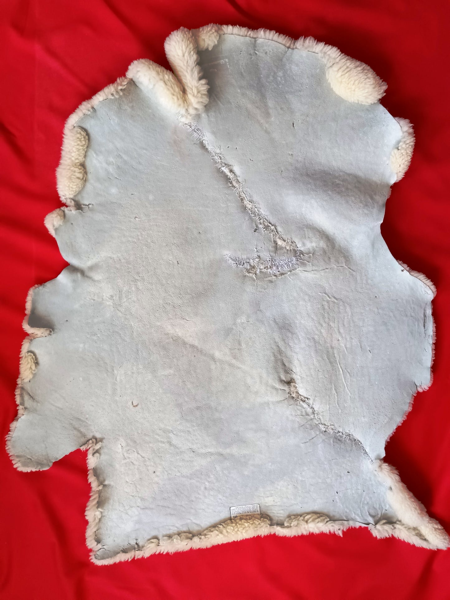 Vintage Ivory Natural Sheepskin Pad Cover Bed or Chair Soothing Stress Relief Sensitive Skin