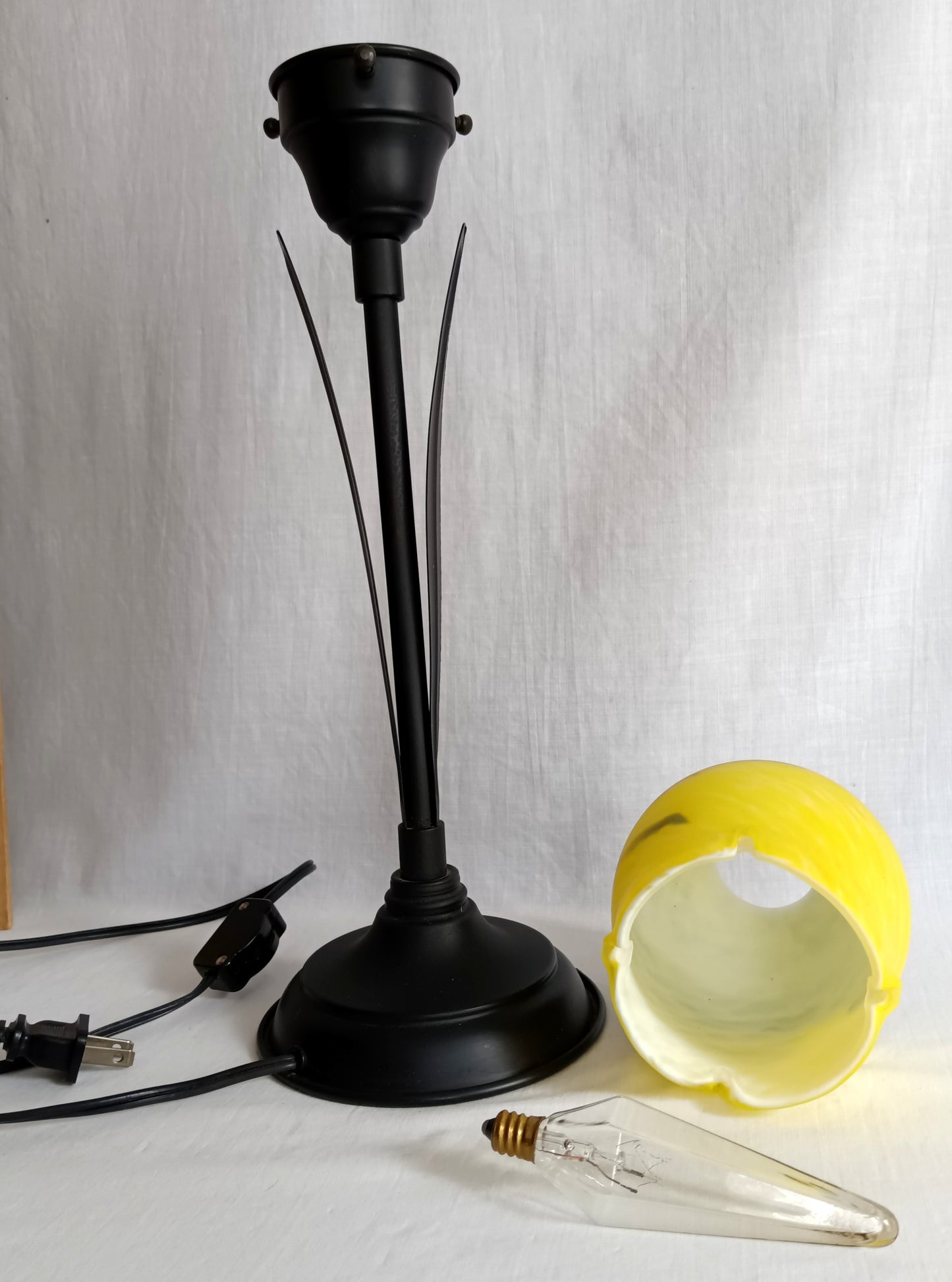 Vintage Tulip Table Lamp Vitriolic Yellow Blue Glass Shade Black Metal Base – Art Nouveau Accent Lamp