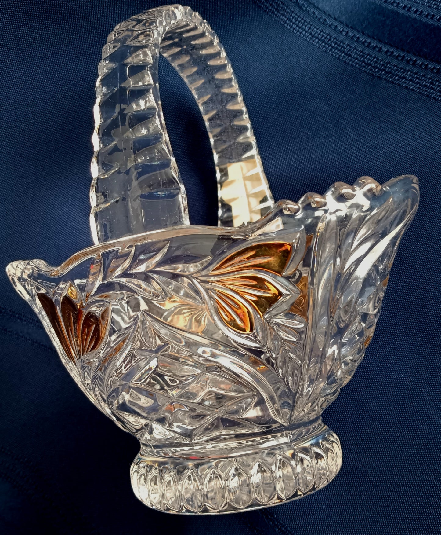 Vintage Anna Hutte Bleikristall 24% Lead Crystal Basket Bowl Candy Dish Mint Condition-Made in Germany