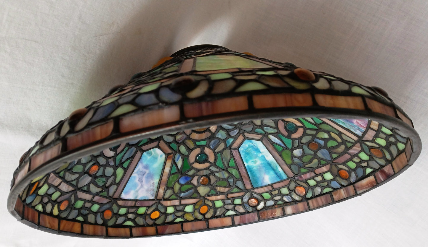 Vintage Tiffany Style Quoizel Collectible Table Floor Pendant Lampshade Slag-Stained Glass Replacement Globe 14” D