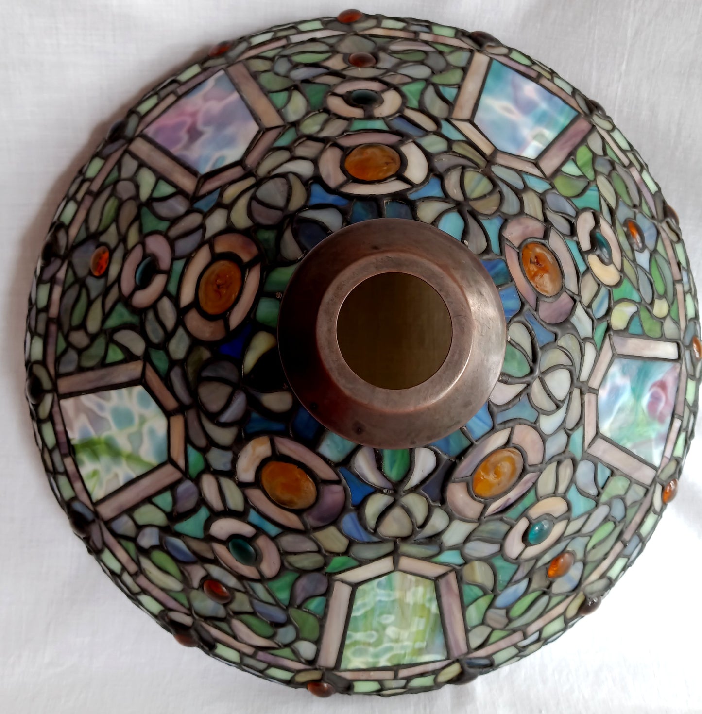 Vintage Tiffany Style Quoizel Collectible Table Floor Pendant Lampshade Slag-Stained Glass Replacement Globe 14” D