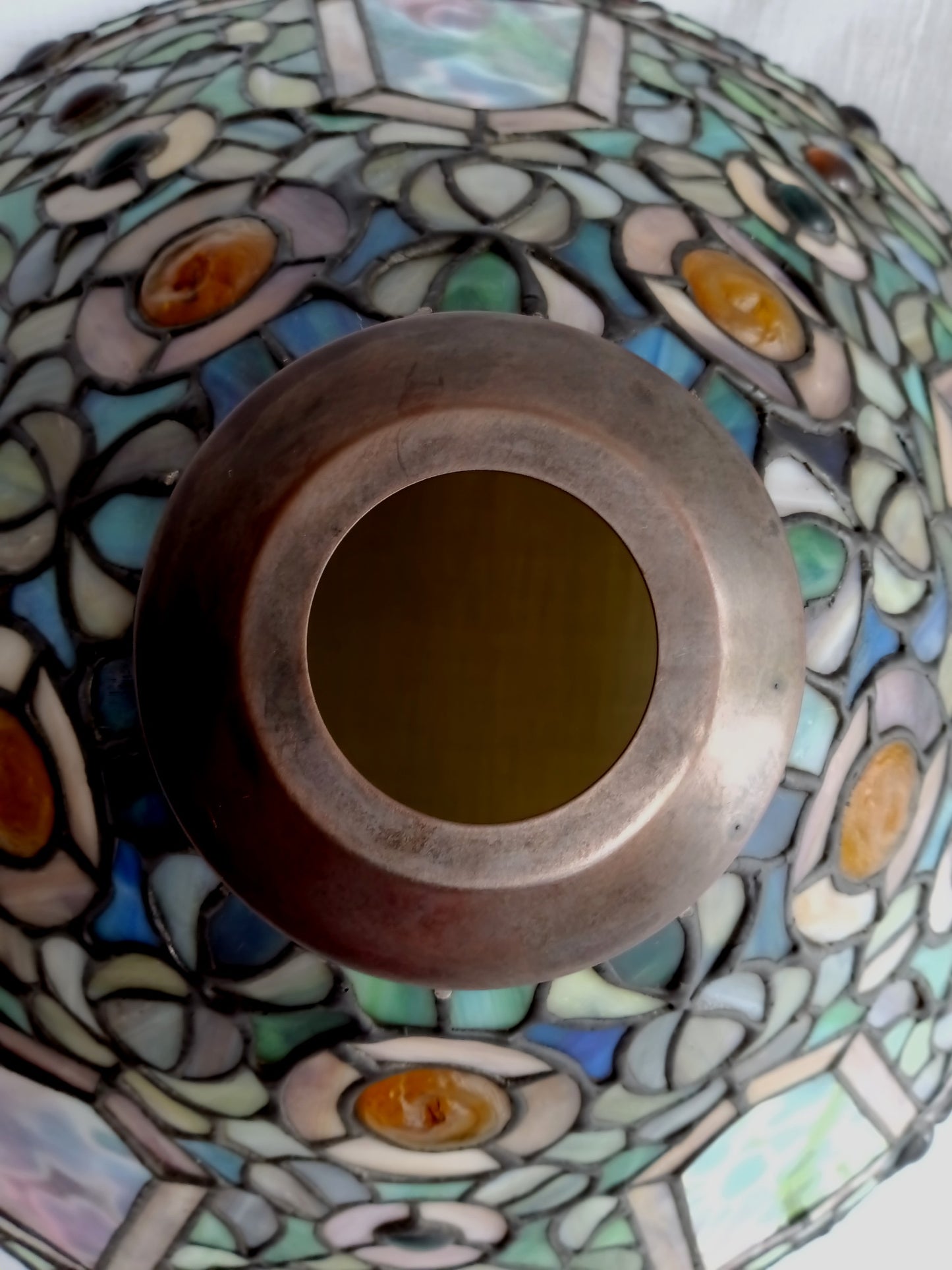 Vintage Tiffany Style Quoizel Collectible Table Floor Pendant Lampshade Slag-Stained Glass Replacement Globe 14” D