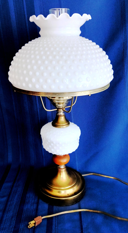 Vintage GWTW Table Parlor Lamp Milk Glass Body and Shade Hobnail Design Wood Insert Brass 3-way Glass Chimney Retro Lighting