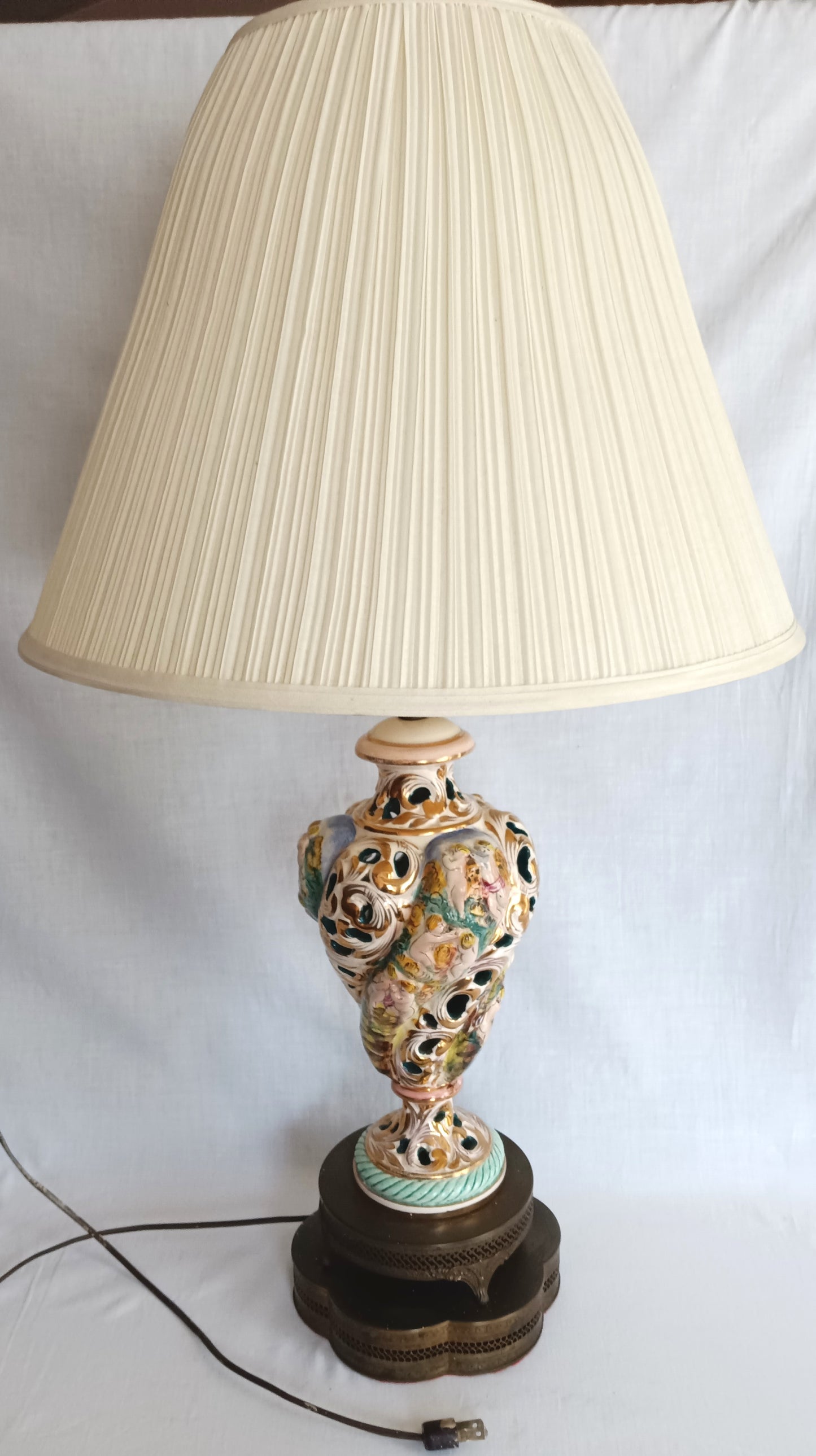 Vintage Capodimonte Style Porcelain Table Lamp Hand-Painted Floral Cherub Scenes Ornate Brass Metal Plinth Base Harp Finial