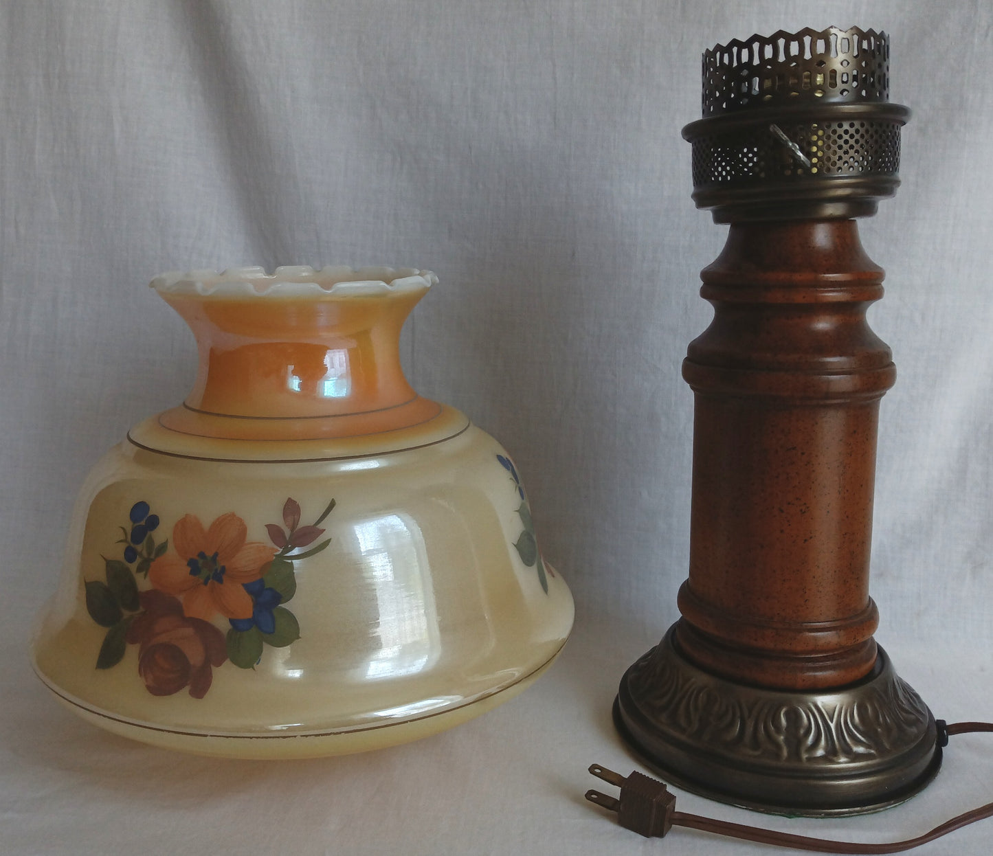 Vintage Moe Lighting GWTW Style Parlor Table Lamp Wooden Brass Base Glass Shade w/Hand Painted Floral Motif 3 Way Switch
