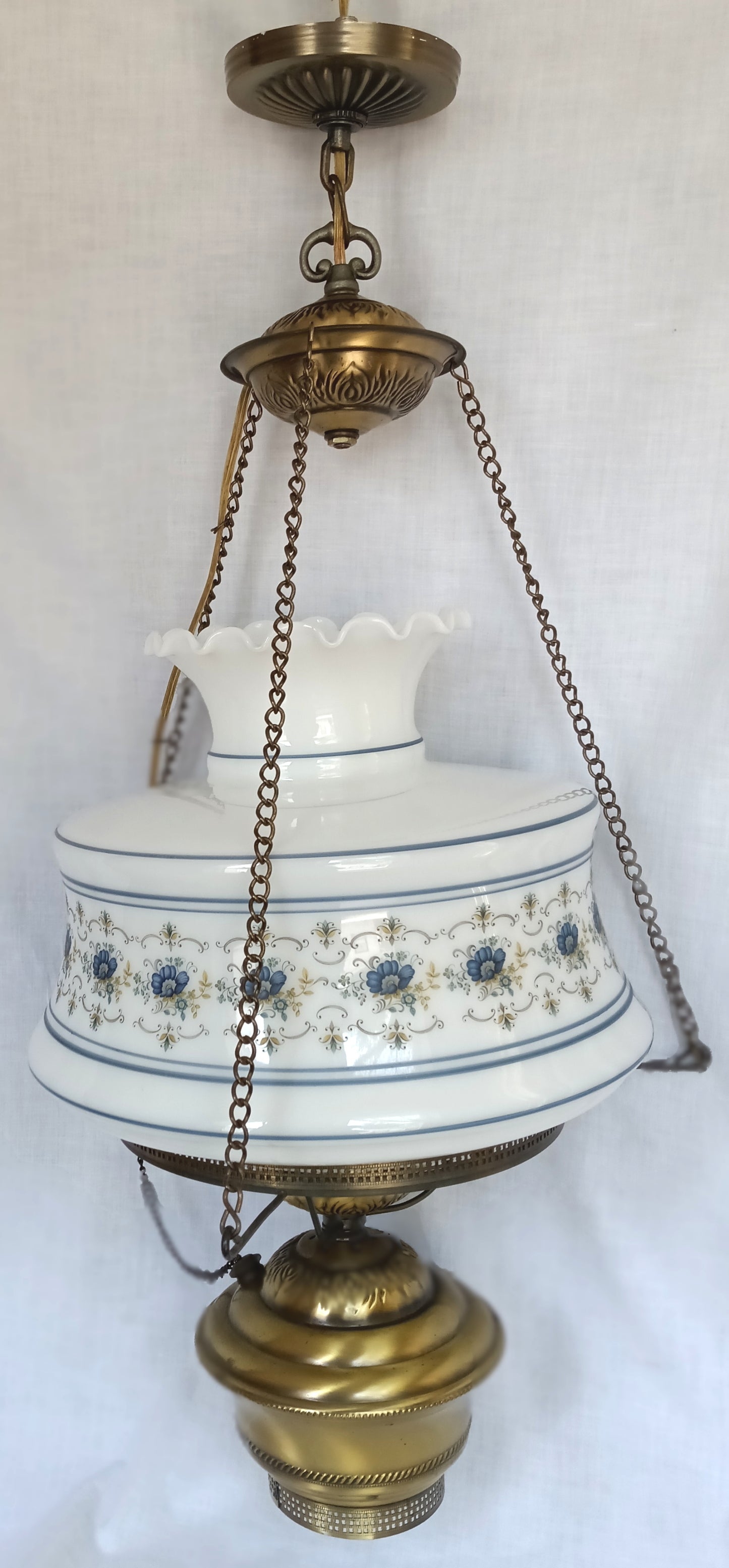 Vintage Quoizel Abigail Adams Swag Hanging Chandelier Brass Lamp 3 Way Blue Poppy Design Large Hurricane Shade Clear Glass Chimney Spotlight