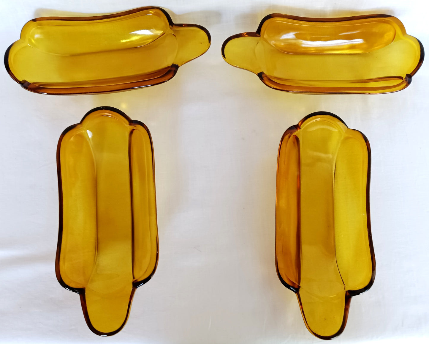Vintage Set of 4 Indiana Glass Amber Banana Split Boats Ice Cream Sundae Dishes Bowls Glassware-Made in USA
