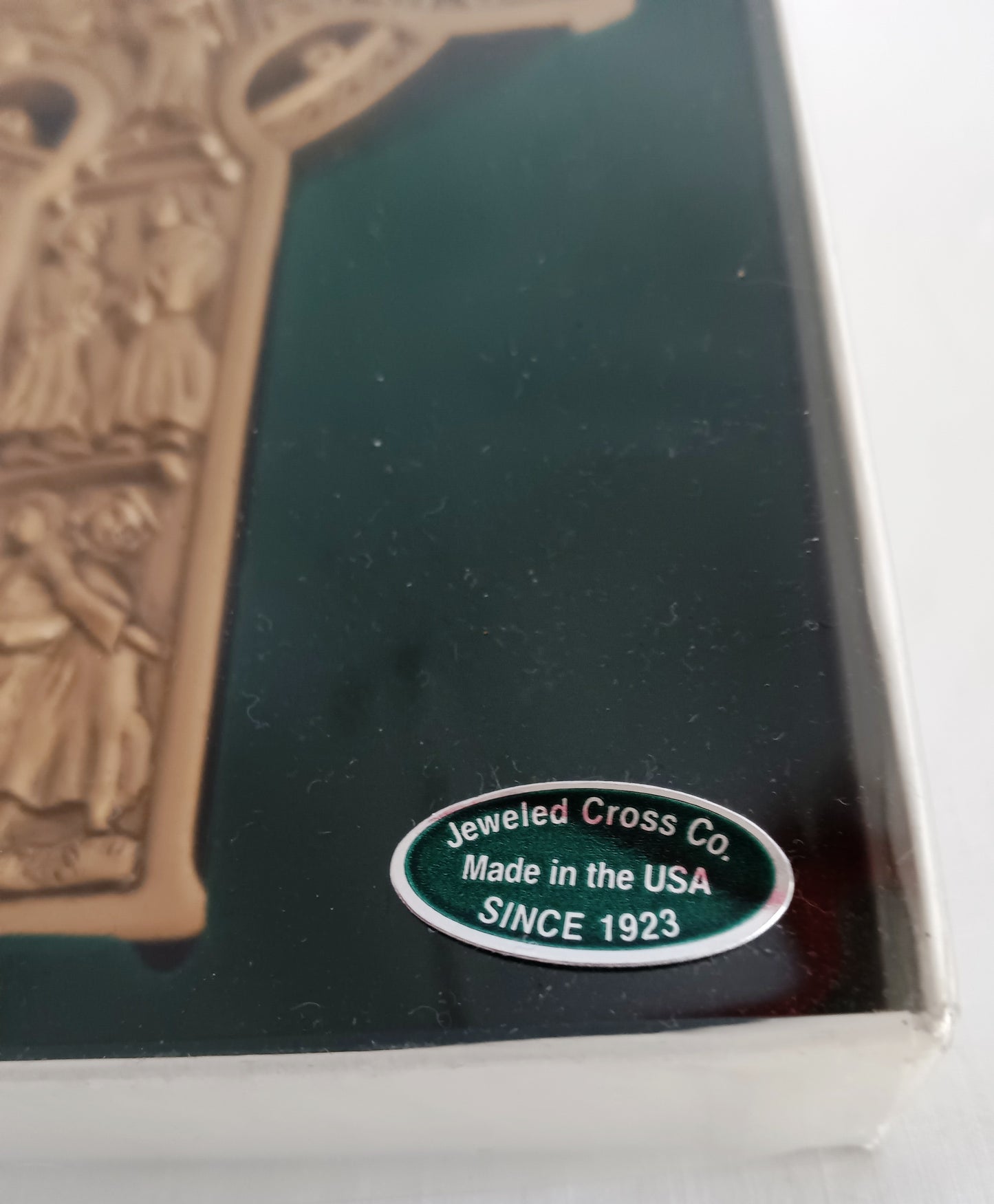 VTG True Celtic Cross Antique Gold Tone Finish Cast Pewter Made by Jeweled Cross-USA Wall Hanging Christian Cross NIB