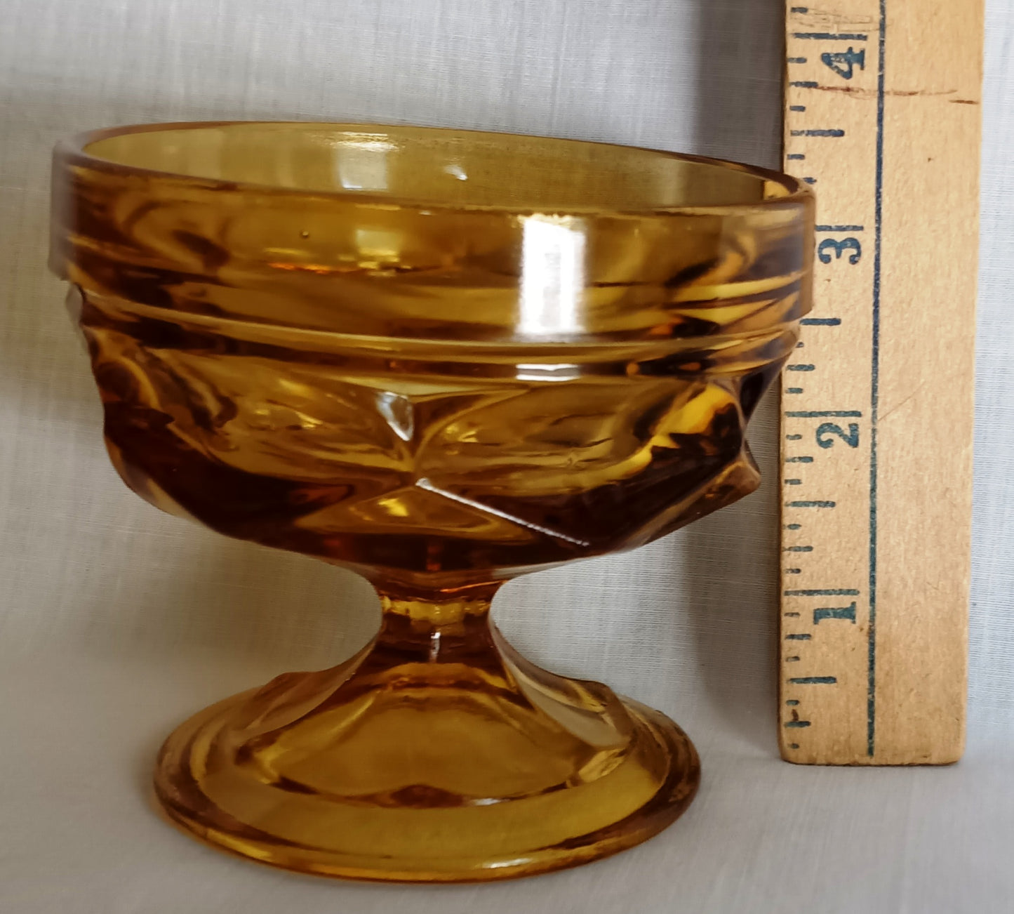 Vintage Set of 4 Bowls Anchor Hocking Fairfield Honey Gold Amber Glass Ice Cream Sherbet Champagne Coupe Low Stem Footed Glasses