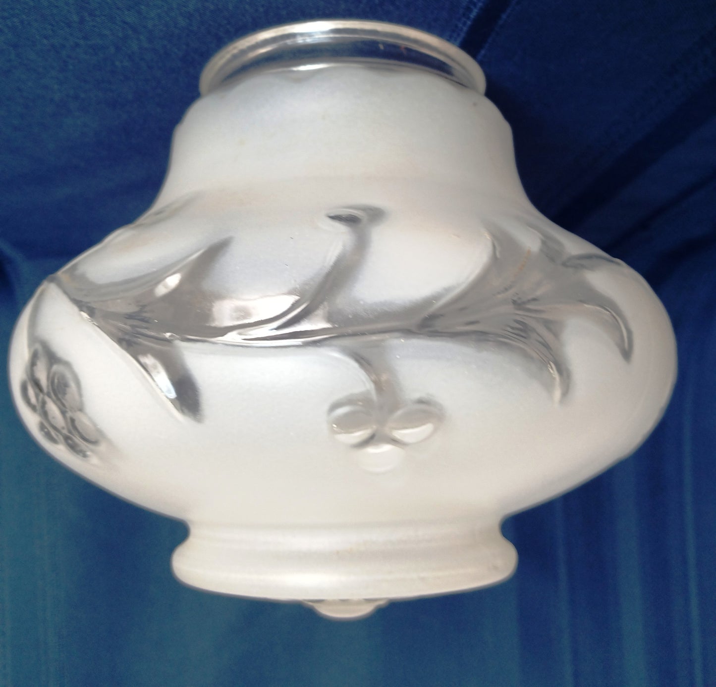 Vintage Art Deco Frosted Pressed Glass Globe Raised Clear Floral Leaf Pattern Replacement Shade Ceiling Wall Sconce 3.25 inches Fitter
