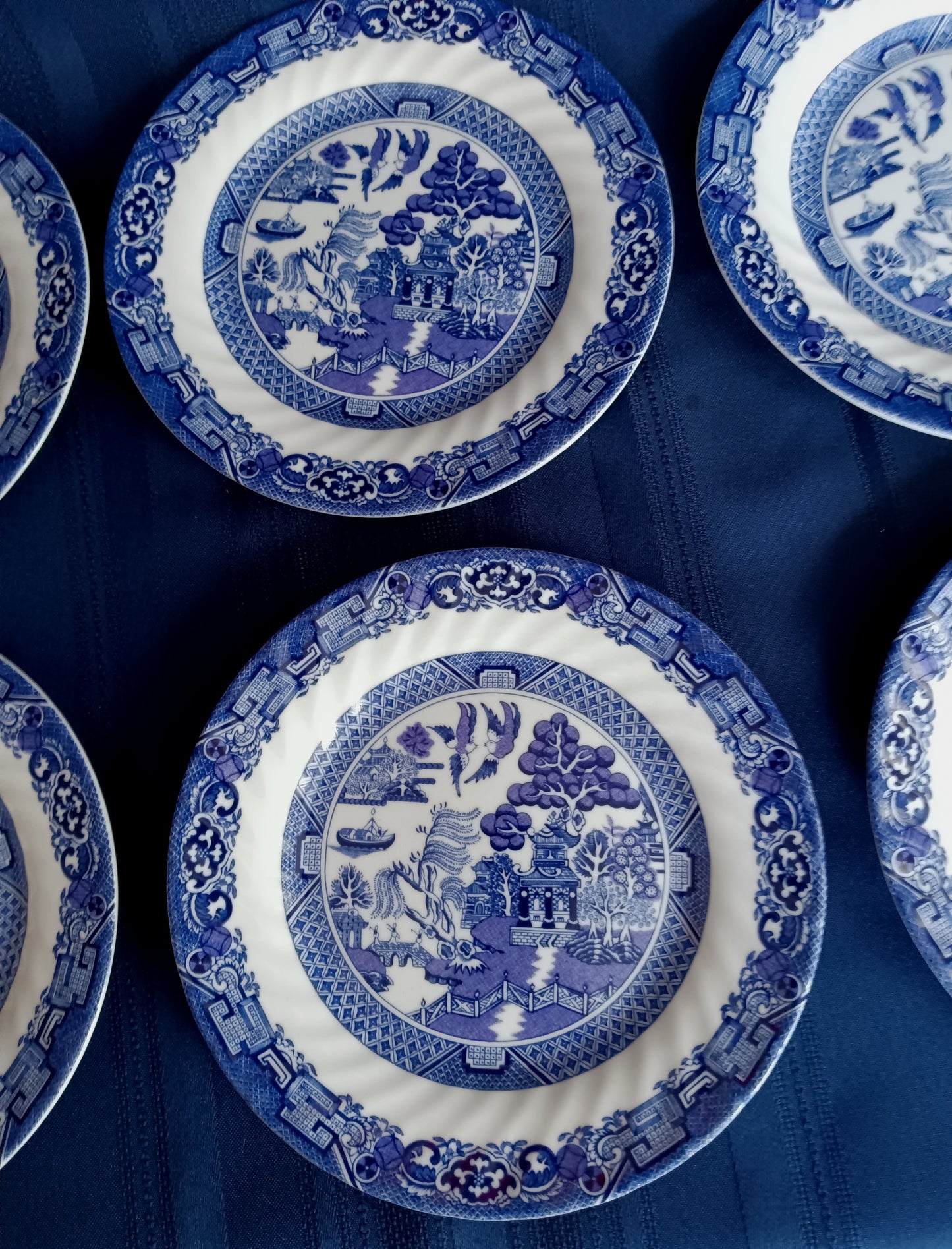 Vintage Set of 6 Royal Cuthbertson Blue Willow China Dinner Plates Dishwasher Microwave Safe Dinnerware Stain Resistant Mint Condition
