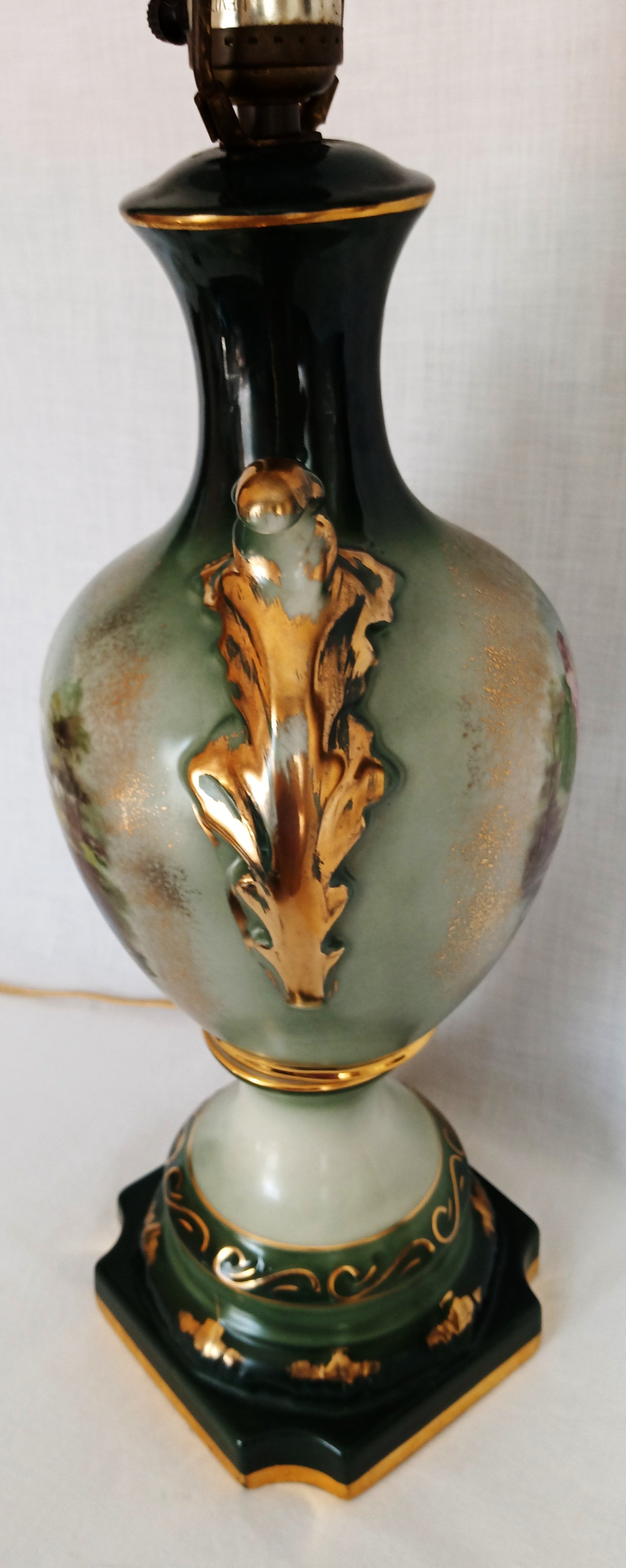 Vintage MCM George Martha Washington Style Porcelain Gilt Urn Tall Table Lamp 3 Way French Rococo Courting Couple Design Harp Finial