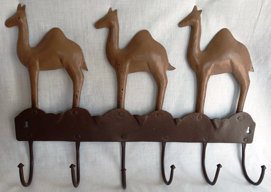 Vintage Metal Wall Mount Rack 3 Camels 6 Hooks Hats Towels Light Weight Coats Hanger Safari-Themed Decor