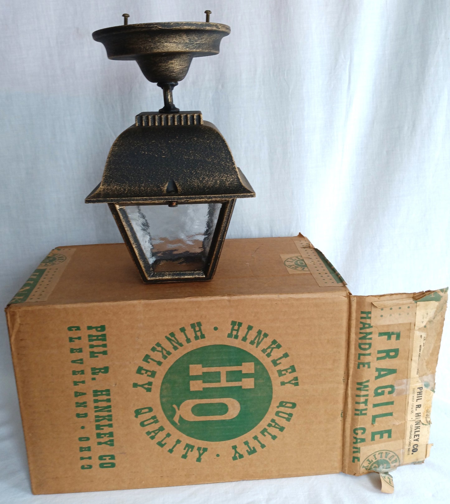 Vintage Phil R Hinkley Outdoor Wall Metal Lantern Model No. 1323 American Coach Stagecoach Style Porch Hanging Light Fixture USA-NOS-NIB