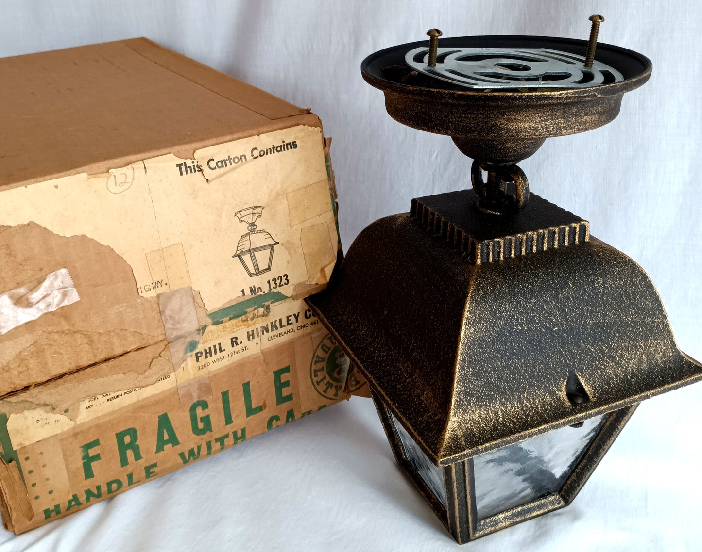 Vintage Phil R Hinkley Outdoor Wall Metal Lantern Model No. 1323 American Coach Stagecoach Style Porch Hanging Light Fixture USA-NOS-NIB